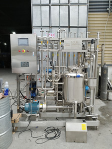 Sterilizzatore UHT della birra dello Yogurt del succo di latte di alta efficienza/pastorizzatore industriale del piatto del latte/prezzo della macchina di pastorizzazione del latte - Product Image 6