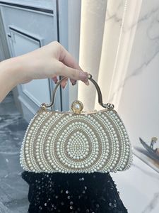 Nouvelle pochette de soirée pour femme avec strass et perles, à porter à la main, en bandoulière ou en sac à main, idéale pour les fêtes - Product Image 4