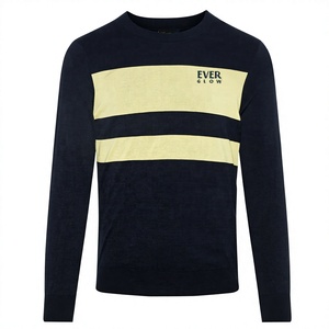 เสื้อสเวตเชิ้ตผู้ชาย Ever Glow รุ่น Outdoor Fleece Pullover ผลิตจากผ้าโพลีเอสเตอร์/คอตตอนผสม กันน้ำ กันลม ระบายอากาศได้ดี ป้องกันการเกิดขุย - Product Image 1