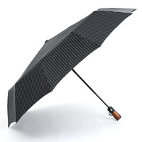 Vente en gros de parapluies classiques à manche en bois semi-automatiques à 10 côtes parasol étanche à trois volets pour hommes parapluies d'affaires de 105cm