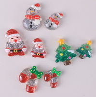 Breloques en résine de Noël scintillantes Père Noël à dos plat pour accessoires de coque de téléphone DIY et pinces à cheveux