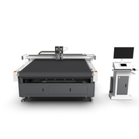 Yuchon 1625A Automatische Transportband Kunstleer Meerlaags Mes Snijplotter met Pneumatisch Mes
