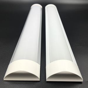 Nhà máy cung cấp 36 wát <span class=keywords><strong>LED</strong></span> tuyến tính Batten Ống ánh sáng 120cm trong nhà văn phòng RoHs chứng nhận sắt nhà ở 120 độ Chùm tia góc 2 năm - Product Image 1