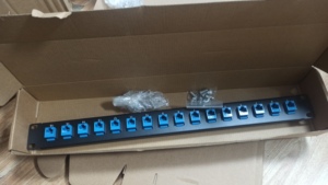 Red <span class=keywords><strong>UTP</strong></span> <span class=keywords><strong>RJ45</strong></span> Hembra a Hembra 8p8c Acoplador Cat6 Cat6a Módulo Keystone sin blindaje con diferentes colores - Product Image 6