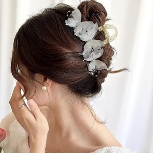 Offre Spéciale élégant papillon pinces à <span class=keywords><strong>cheveux</strong></span> perle décoré crabe griffe épingles à <span class=keywords><strong>cheveux</strong></span> blanc mariage <span class=keywords><strong>cheveux</strong></span> accessoires pour filles mère - Product Image 2