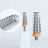 Fraise à ongles professionnelle double tête de 6 mm en carbure de tungstène de 3/32 pouces pour le ponçage des capsules d'ongles en acrylique