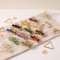 Pince à cheveux papillon plaquée or faite à la main avec éclats de cristal naturel et pierres précieuses de guérison pour femmes, vente en gros