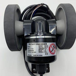 Codificador Rotatorio Autonics ENC-1-1-T-24 con Rueda Medidora para Uso Industrial - Product Image 5