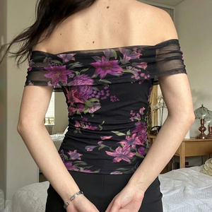 Top de malla floral con hombros descubiertos para mujer, ajustado, transparente, de manga corta, estilo Y2K, elegante, para verano - Product Image 4