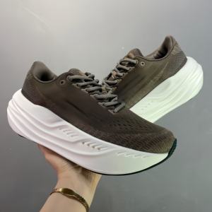 Zapatillas Deportivas de Alta Calidad con Suela Gruesa y Ligera, Transpirables, de Caña Baja, para Correr, Modelo Glycerin Max - Product Image 6