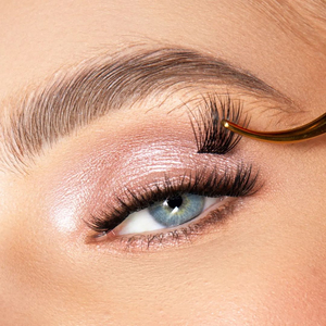 A casa crea il tuo marchio di ciglia all'ingrosso Black Clear Band Strip Lashes 3D Faux Mink Pre Cut Segment Lashes - Product Image 6