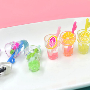 Breloques en résine en forme de coupes de boisson en argile fruitée lumineuse multicolore, matériau pour coques de téléphone portable, bouteille de jus simulée DIY - Product Image 6