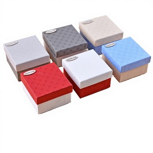 Cajas de Joyería de Cartón Cuadradas Reutilizables de 1 mm de Grosor, con Grabado, Estampado en Bronce, Logotipo Personalizado, Embalaje de Regalo Personalizable, Guangdong - Product Image 1