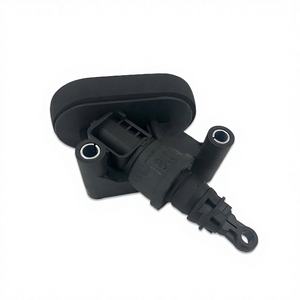 Cylindre maître de frein à embrayage en plastique neuf pour Ford Fiesta MK6 Opel Chevrolet Modèle 1751682 CV21-7A543-BA pour réparation - Product Image 5