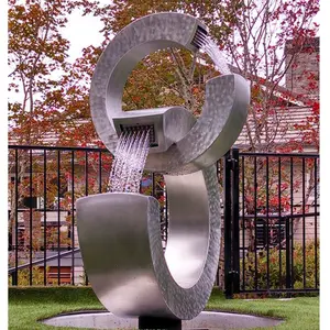 Grandes fontaines d'eau en acier inoxydable de jardin en métal Sculpture extérieure