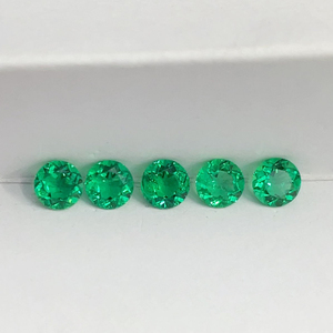 Starsgem forma redonda laboratorio Esmeralda color colombiano 3,5mm-10mm tamaño para ajuste de joyería - Product Image 3