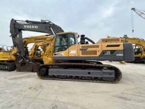 Excavadora de cadenas Volvo EC480DL usada de 48 toneladas con motor original para minería y construcción, para exportación - Product Image 2