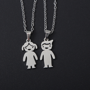 Collana con Ciondolo Personalizzato in Acciaio Inossidabile Placcato Oro 18K, Vendita all'Ingrosso - Product Image 5