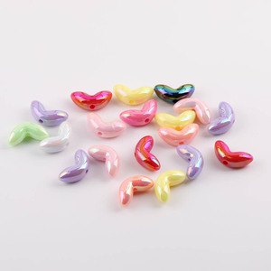 Cuentas sueltas acrílicas en forma de corazón, chapadas en varios colores, para hacer pulseras, materiales para manualidades de joyería DIY 37092 - Product Image 3