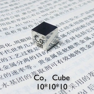 Cubo di Cobalto Puro 99,96% 8,8g Elemento Intagliato della Tavola Periodica 10x10x10mm - Product Image 3