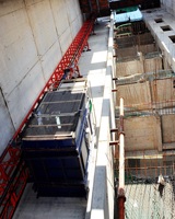 Ascenseur de matériaux série SC pour palan de construction de chantier ascenseur de liste de prix de machine de levage avec structure compacte