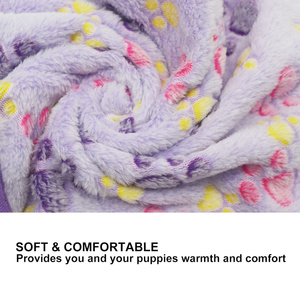 Couverture pour chien super douce et chaude avec pattes imprimées à motifs épais portable pour animaux de compagnie - Product Image 2