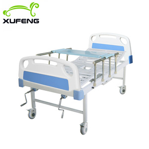 Lit médical simple en acier inoxydable Xufeng avec manivelle unique et dossier réglable pour les soins aux patients - Product Image 5