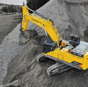 Excavatrice sur chenilles hydraulique de grande taille Liugong 995F de marque chinoise, 9,5 tonnes, pour conditions difficiles - Product Image 2