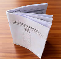Brochure professionnelle A5 personnalisée OEM, imprimée sur papier offset et papier couché, avec piqûre à cheval et plastification.