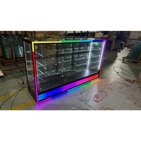 Vitrine en verre trempé de 6 pieds avec cadre en aluminium noir verrouillable, étagères à niveaux, vitrine pour boutique de tabac, éclairage LED RVB coloré