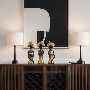 ชุดตุ๊กตาประดับตกแต่ง 3 ชิ้น สีทอง ลายสานเทียม ทำด้วยเรซิ่นสังเคราะห์ สำหรับตกแต่งโต๊ะในห้องนั่งเล่นหรือทางเข้าบ้าน - Product Image 3