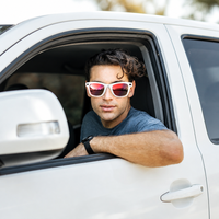 Lunettes Intelligentes IA avec Caméra 13MP W620PRO, Lunettes de Soleil Enregistrantes, Traduction Vocale IA en Temps Réel, Audio, pour Vlogging et Sports