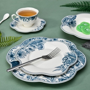 Wholesale 20pcs Luxury Blue Elegance Classic Ceramic Plate Dinner Porcelain Dishes <b>Set</b> Home Use Tableware <b>Dinnerware</b> <b>Sets</b> - Product Image 2