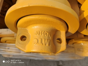 Pièces de train de roulement d'excavatrice : Rouleau de chenille haute performance 175-30-00486 - Product Image 2