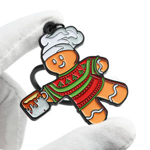 <span class=keywords><strong>2025</strong></span> nuevos regalos de Navidad llavero Metal Aleación de Zinc Anime dibujos animados llaveros 2d 3D personaje esmalte Color Spray lindo llavero - Product Image 2