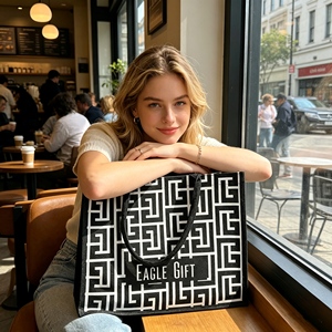Sac fourre-tout en jute tissé à la main, écologique, réutilisable, grande capacité, résistant à l'eau, avec logo personnalisé, sac en jute noir - Product Image 2