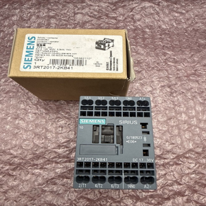 Nouveau Relais de <span class=keywords><strong>Contacteur</strong></span> PLC 3RT2017-2KB41 Neuf - Product Image 1