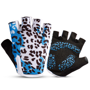 Anti-Slip Breathable <strong>Leopard</strong> <strong>Print</strong> <strong>Gloves</strong> Gym Bodybuilding <strong>Gloves</strong> - Product Image 4