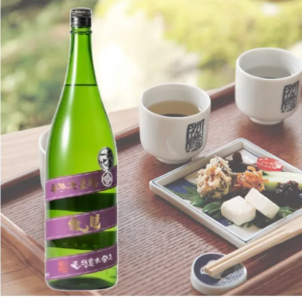Reiswein mit raffiniertem, gut ausgewogenem Geschmack neutraler Spirituosen japanischer Sake