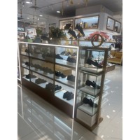 Boutique de vêtements de sport idée de design d'intérieur Sneaker Chaussures magasins design pour chaussures de vente au détail
