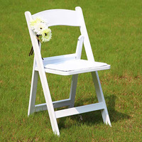 Chaise pliante en résine blanche rembourrée, empilable, capacité 650 lb, pour événements, mariages et fêtes en extérieur – Vente en gros