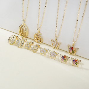 Parures de bijoux ZYO personnalisées : boucles d'oreilles et colliers plaqués or 18 carats pour femme – Prix de gros - Product Image 3