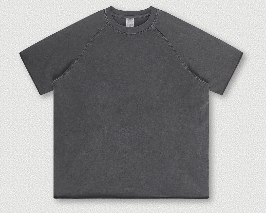 สีเทาเข้ม