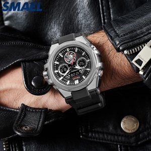 Reloj Deportivo Digital para Hombre SMAEL 8098 Resistente al Agua con Cronómetro, Luz LED y Resistencia de 50 Bar - Product Image 2