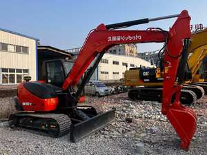 Para excavadora sobre orugas, casi nueva, horas bajas, peso operativo de 8 toneladas, engranaje de bomba de Motor de motor de alta eficiencia de Japón - Product Image 5