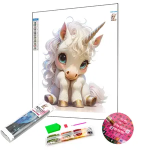 Popüler sevimli karikatür beyaz Unicorn elmas boyama kitleri çocuklar için DIY 5D tam matkap sanat taklidi elmas boyama ev dekor