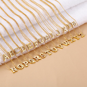 Collar <span class=keywords><strong>de</strong></span> Gargantilla <span class=keywords><strong>de</strong></span> circón <span class=keywords><strong>de</strong></span> lujo brillante, collar con colgante <span class=keywords><strong>de</strong></span> letra <span class=keywords><strong>de</strong></span> acero inoxidable chapado en <span class=keywords><strong>oro</strong></span> PVD sin deslustre <span class=keywords><strong>para</strong></span> <span class=keywords><strong>mujer</strong></span> - Product Image 1