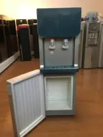 Distributore di acqua fredda calda di raffreddamento del compressore di vendita caldo/distributore di acqua da pavimento