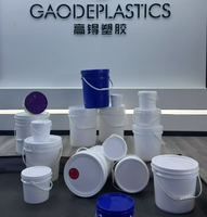Seau en plastique de qualité alimentaire de 25 L avec bec verseur pour l'emballage de liquides