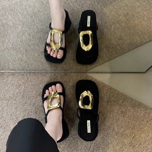 Sandales compensées tendance noires pour femme, 7 cm, à semelle épaisse, pour l'été et l'extérieur, en PU respirant et léger, avec semelle extérieure en caoutchouc - Product Image 2